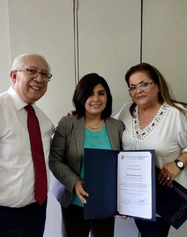 Dra. Belem Ramírez Ortodoncia Digital & Bruxismo